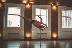 Damova dance studio - Сумы, Stretching, Йога, Pole dance, Акробатика